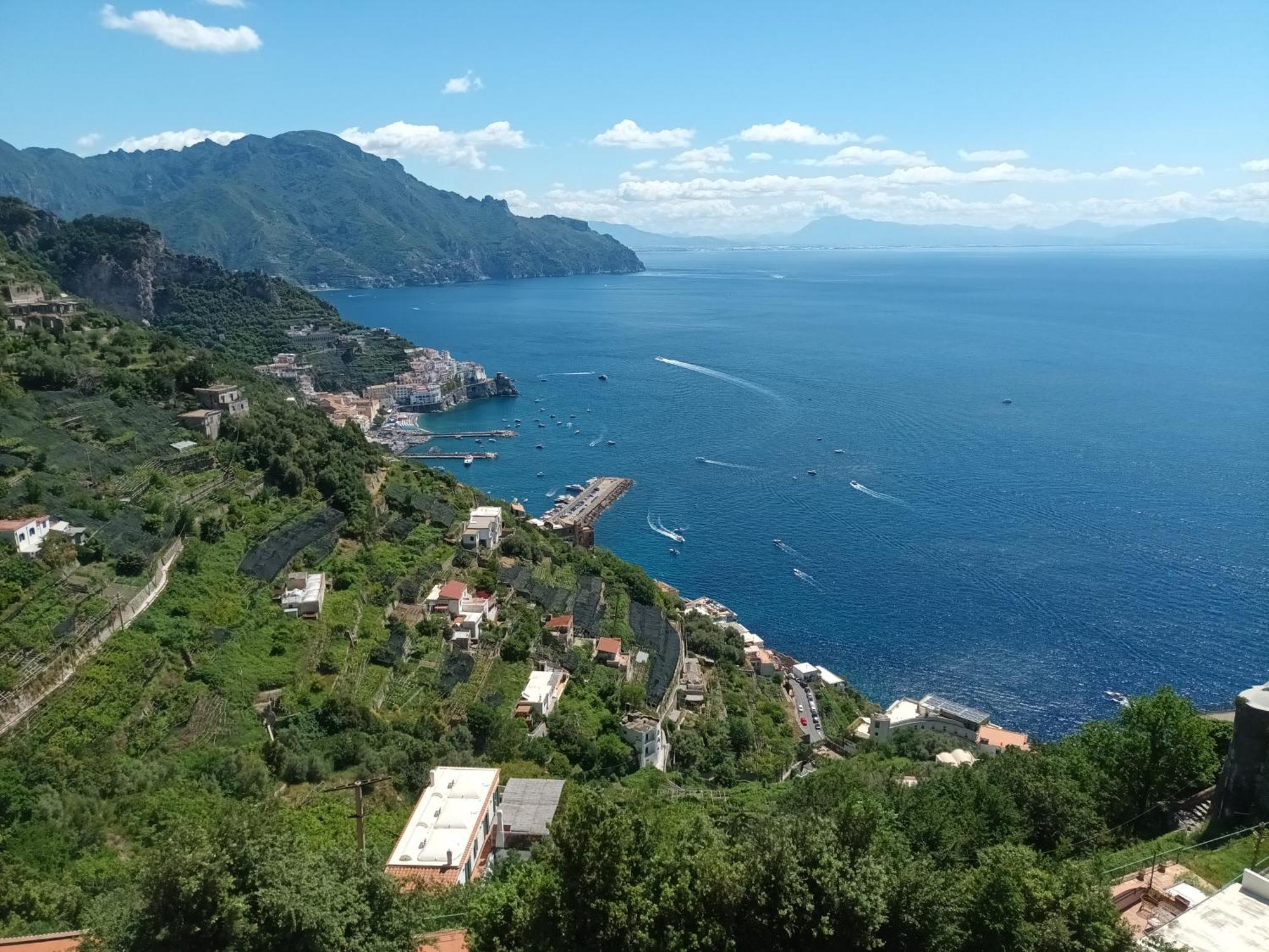 Casa Emi Apartment Amalfi Luaran gambar
